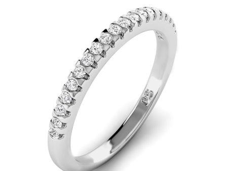 Affordable 0.20 CT Round cut Diamond Wedding Ring in 18KT White Gold Fashion